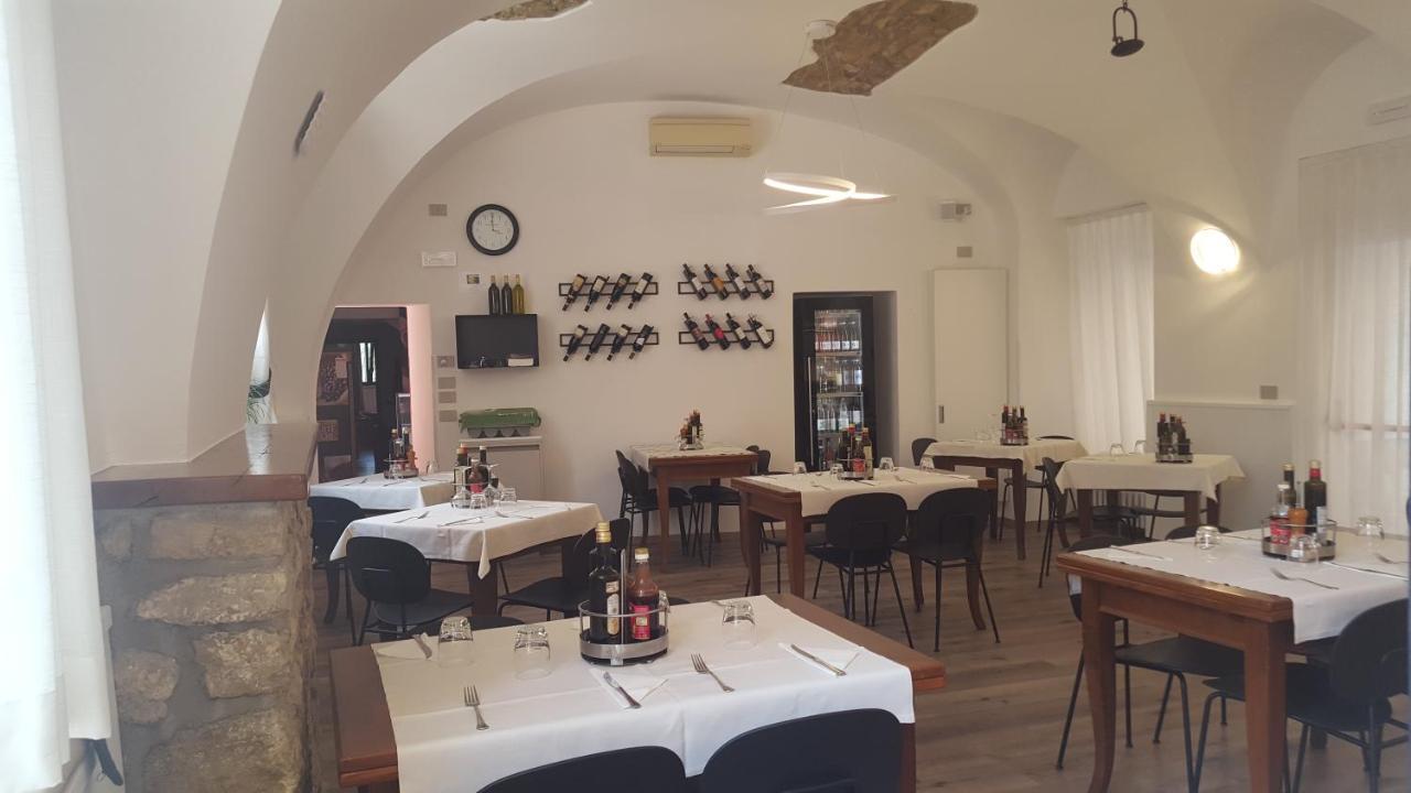 Hotel Pace Brenzone sul Garda Ngoại thất bức ảnh