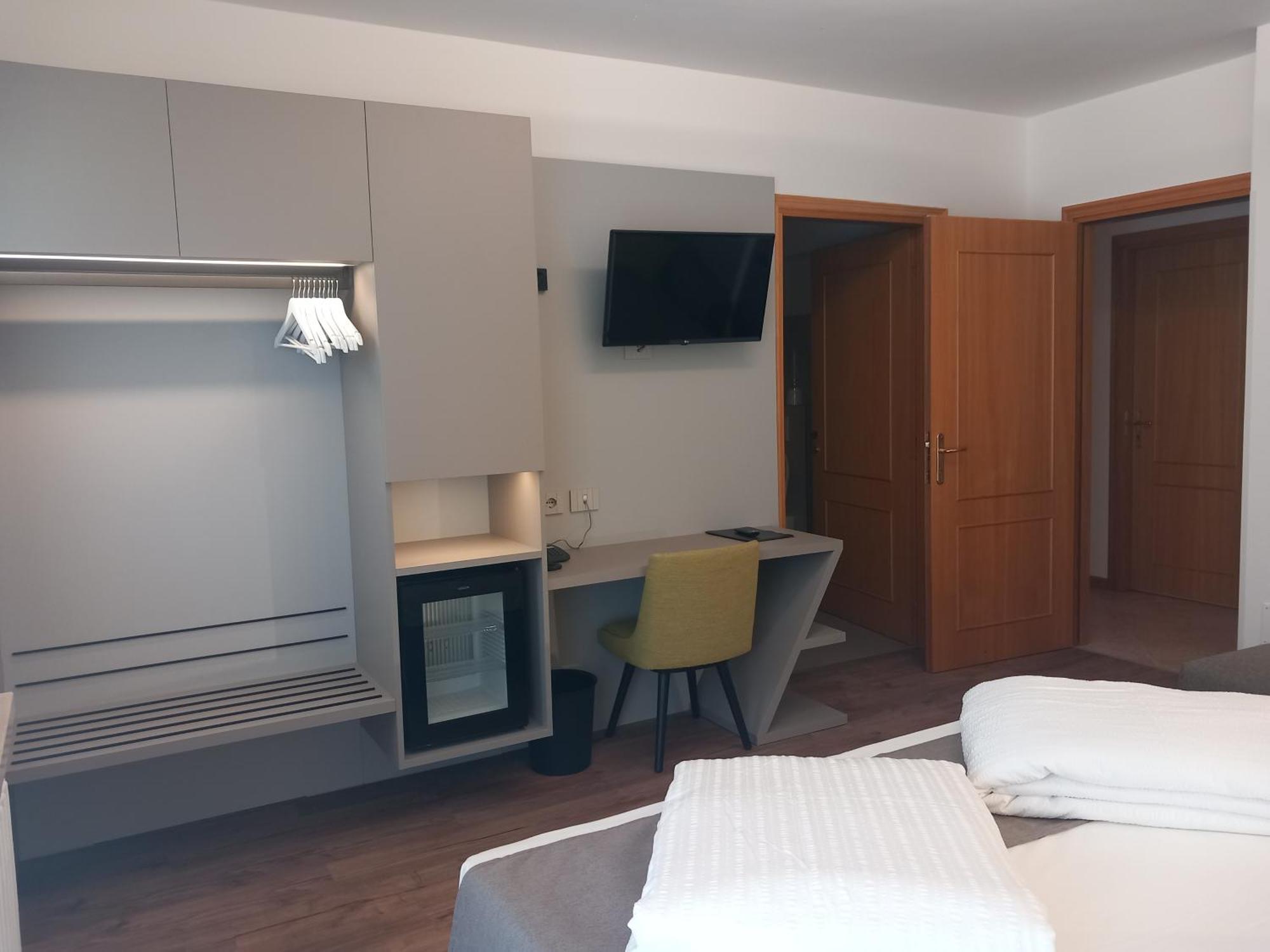 Hotel Pace Brenzone sul Garda Ngoại thất bức ảnh